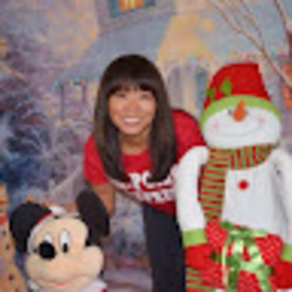 Meet your Posher, Michele - Picture 1 of 1